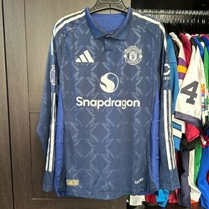 Rasmus Højlund Manchester United adidas '24/25 Away Authentic Long Sleeve Jersey